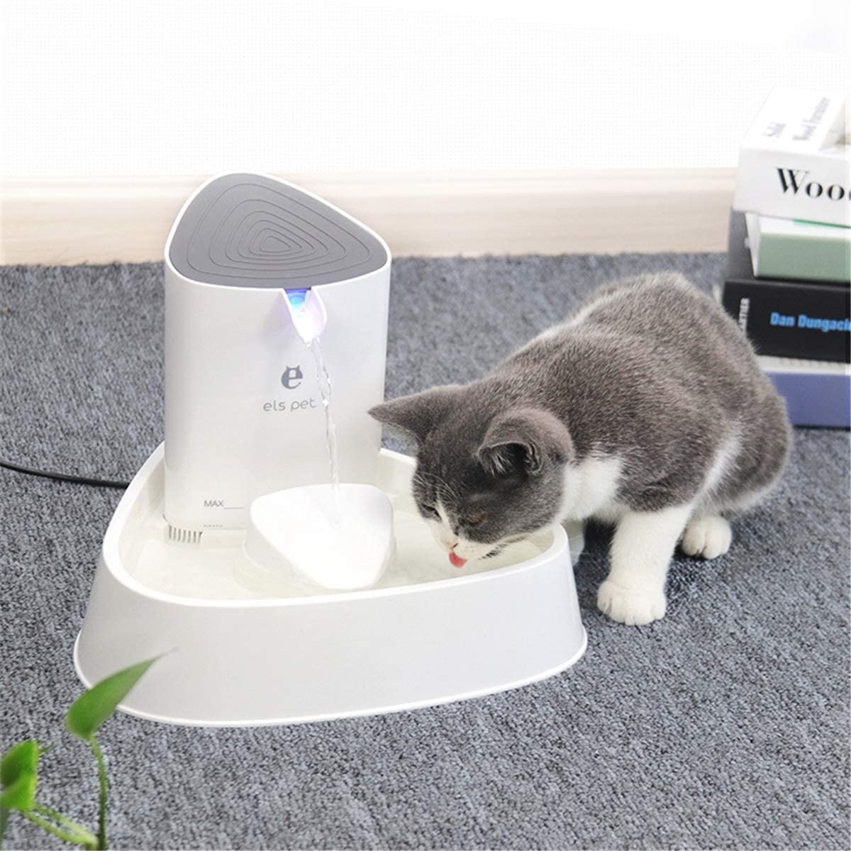  XUEE Fuente para Gatos LED Fuente automática para Beber Agua para Mascotas Dispensador de Agua para Mascotas con Flujo de Agua Ajustable, Ideal para Gatos y Perros pequeños 
