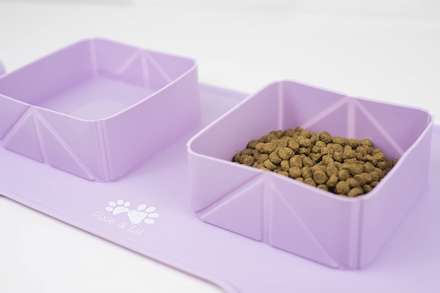  Pixie & Lu Alfombrilla para Alimentos para Mascotas, Tapete Comer de Alimentacion Silicona Impermeable Antideslizante, Comedero y Bebedero Portátil para Perros y Gatos con Bolsa de Viaje 