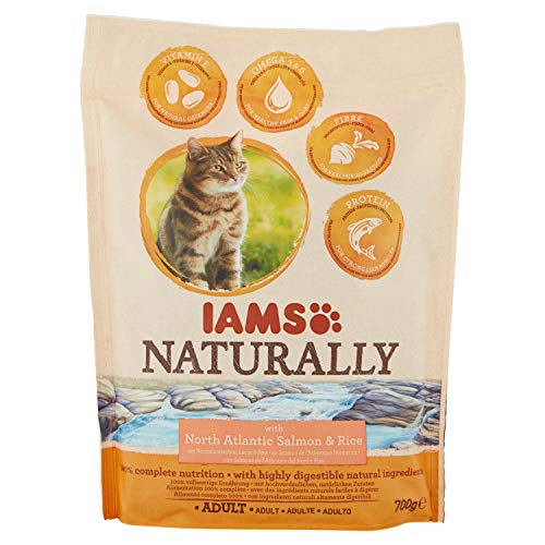 IAMS Naturally Gato adulto con Salmón del Atlántico Norte y arroz [700 g]
