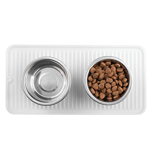 mDesign alfombrilla de silicona en color transparente para comedero perro y bebedero perro - Proteja el suelo de salpicaduras y restos de comida de su mascota