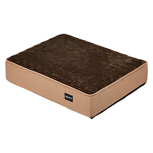 AmazonBasics - Cama para mascotas, espuma, tamaño pequeño, color marrón (Brown Flannel)
