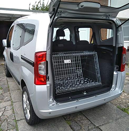 Fiat Qubo perro cachorro mascota inclinado coche entrenamiento jaula jaula
