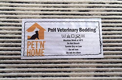 PnH Veterinary Bedding ® Antideslizante – Respaldo de Goma Acanalado Rectangular, 75 cm x 50 cm – Muchos diseños y Colores Diferentes – Listo para Usar, Borde de Venta extraíble.