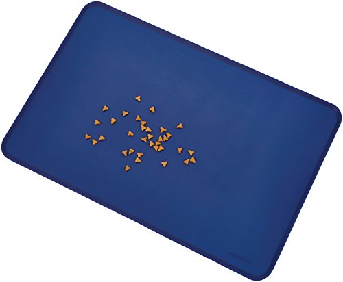 AmazonBasics - Alfombrilla para comedero de mascota, de silicona, impermeable, 61 x 41 cm, Azul