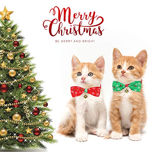 QKURT 2 collares de Navidad para mascotas, collar ajustable para cachorros de Navidad con pajarita y campana dorada, bonito patrón navideño para el cuello de perro pequeño, accesorio para pajarita
