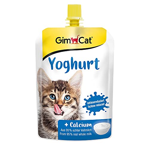 GimCat Yoghurt Tentempié para Gato de auténtica Leche con Contenido reducido de lactosa para Huesos saludables, 1 Bolsa de 150 g